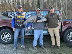 Catch big Catfish on the James River!